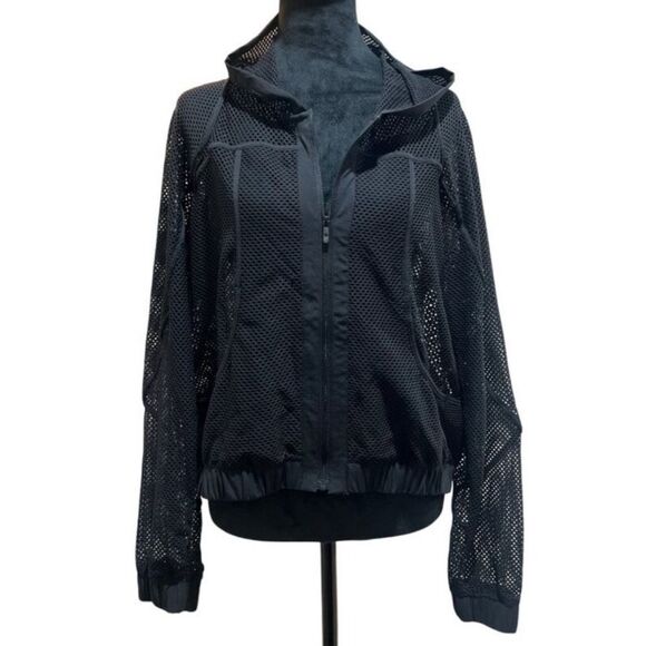 Lululemon Mesh on Mesh Jacket in Black Size 8 / Like Néw - Picture 9 of 12